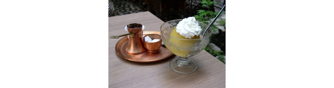 Boşnak Tatlıları Ne Zaman Sunulur? Kahve, Bayram ve Ziyaret Ritüelleri