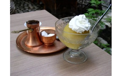 Boşnak Tatlıları Ne Zaman Sunulur? Kahve, Bayram ve Ziyaret Ritüelleri