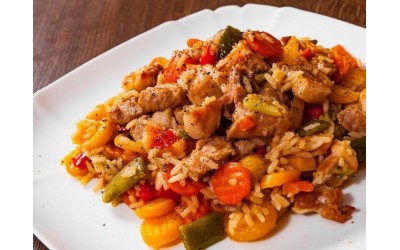 Đuveč Nedir? Balkanların Sebzeli Fırın Yemeği